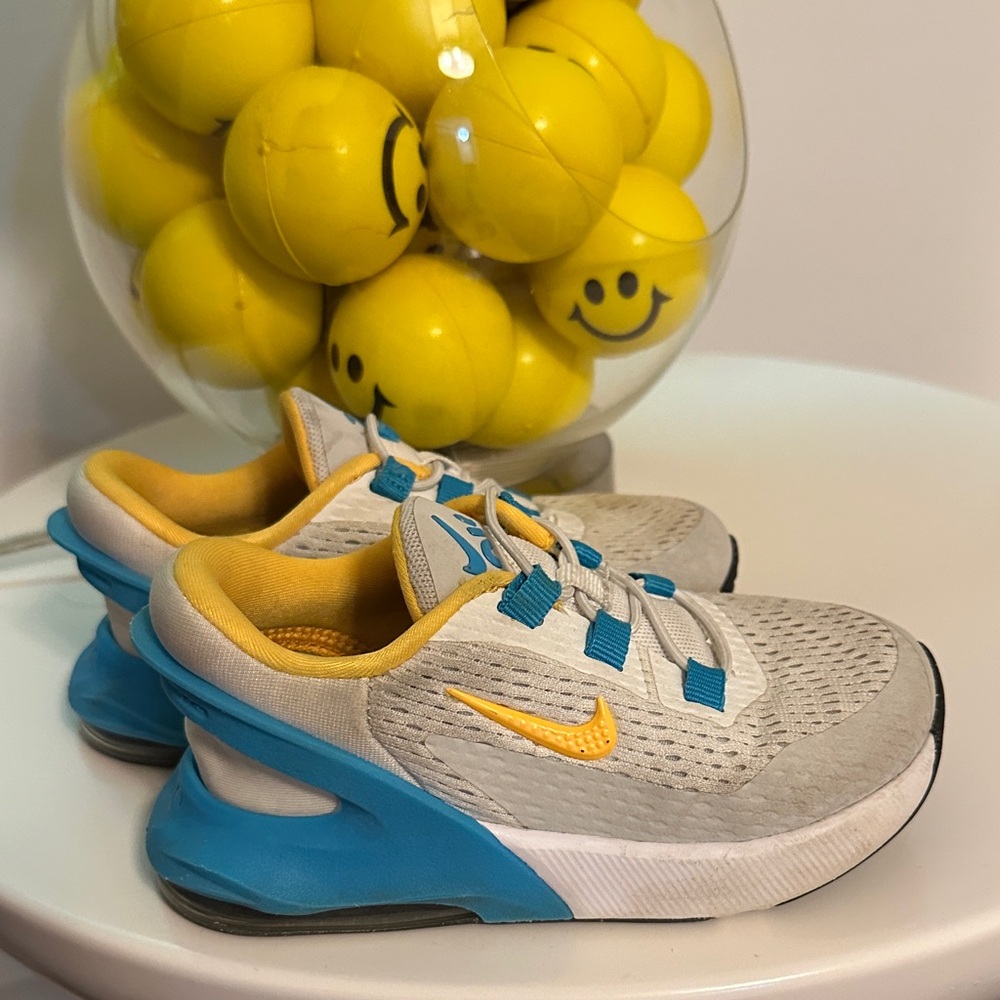 Nike Kids' Gray and Yellow Sneakers with Blue Accents